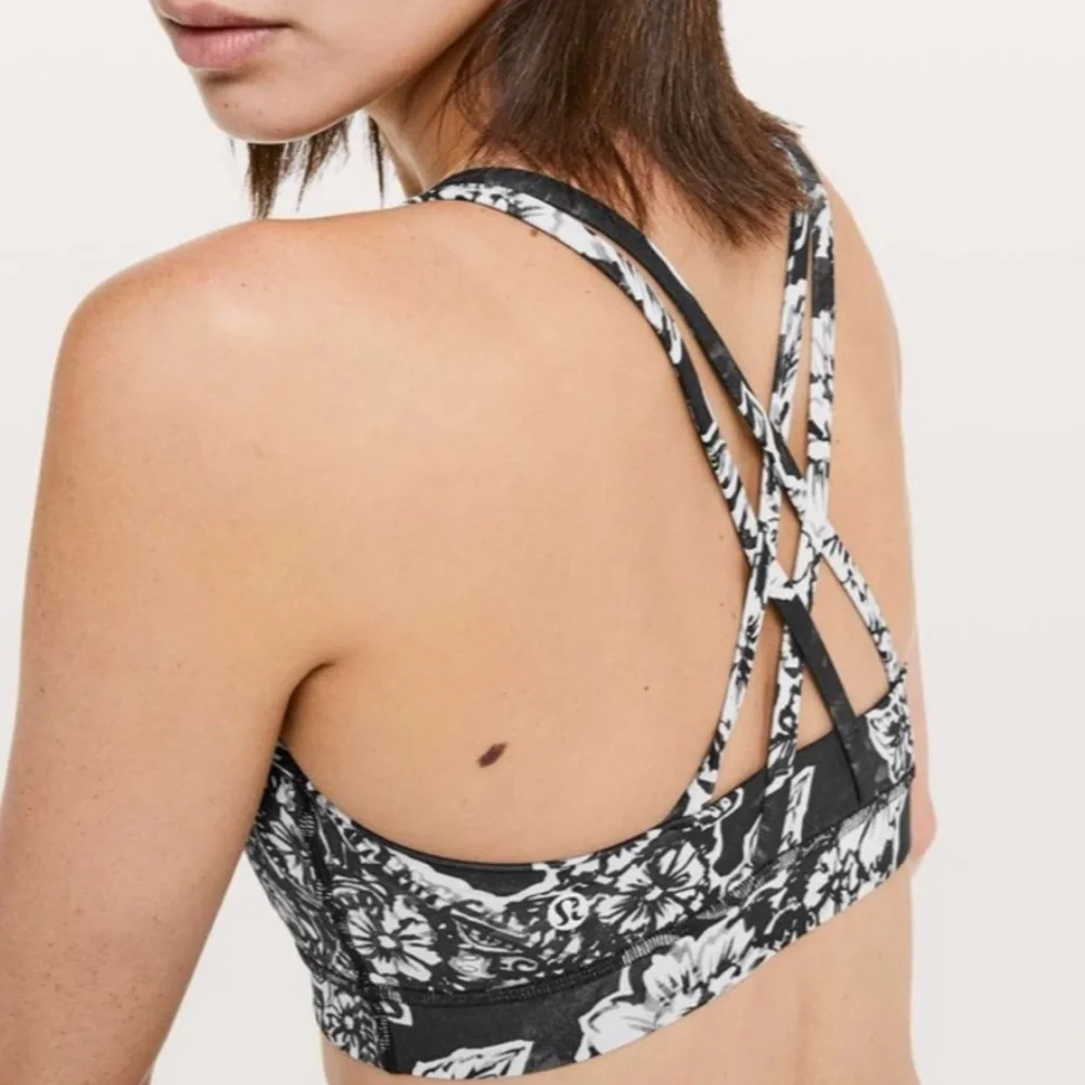 Lululemon Energy Bra in Painted Paisley size 6